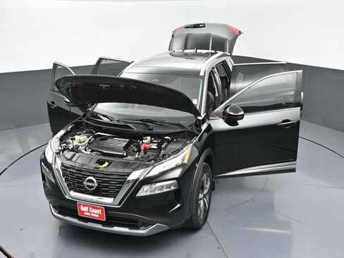 Used 2023 Nissan Rogue SL w/ SL Premium Package image 47