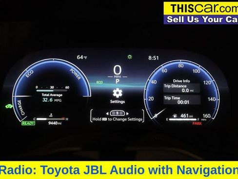 Used 2025 Toyota Sienna Platinum image 13