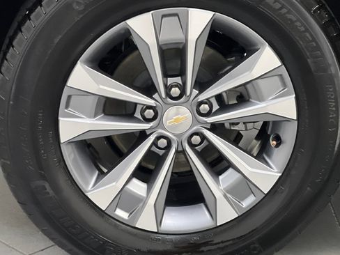 Used 2025 Chevrolet Equinox LT AWD/4WD image 68