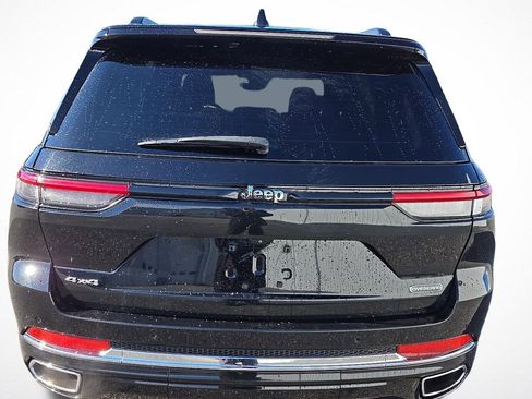 Used 2023 Jeep Grand Cherokee Overland image 9