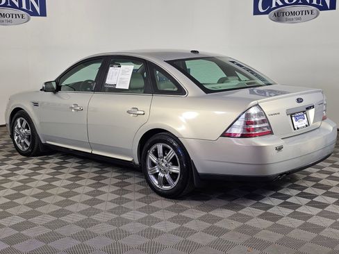 Used 2009 Ford Taurus Limited FWD image 21