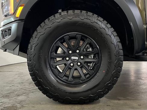 Certified 2024 Ford F150 Raptor AWD/4WD image 15