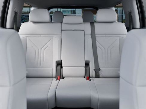 New 2026 Hyundai Santa Fe SEL image 12