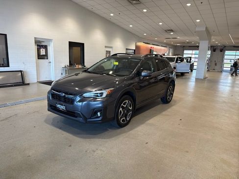 Used 2020 Subaru Crosstrek 2.0i Limited w/ Moonroof Package w/Navigation AWD/4WD image 3