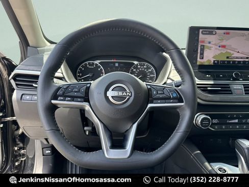 Certified 2024 Nissan Altima 2.5 SL AWD/4WD image 40
