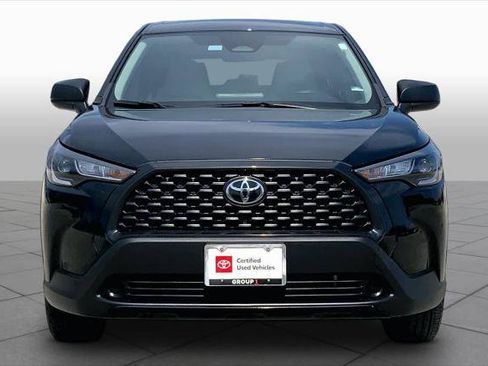 Certified 2025 Toyota Corolla Cross L FWD image 4