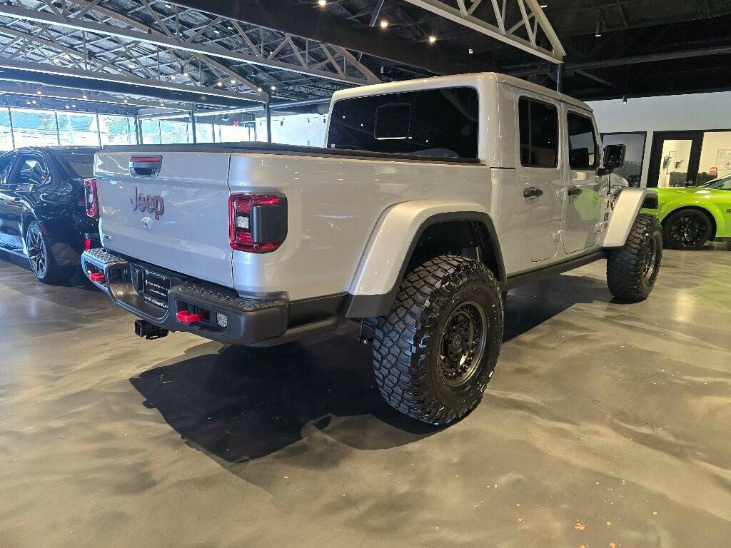 Used 2022 Jeep Gladiator Rubicon w/ LED Lighting Group AWD/4WD image 5