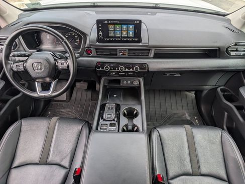 Used 2023 Honda Pilot EX-L image 4
