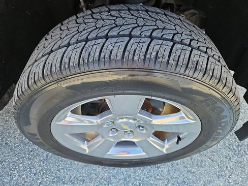 Used 2016 Chevrolet Silverado 1500 LT w/ All Star Edition image 4