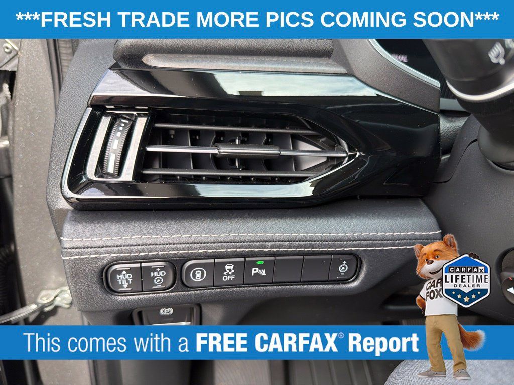 Used 2022 Acura MDX w/ Advance Package AWD/4WD image 11