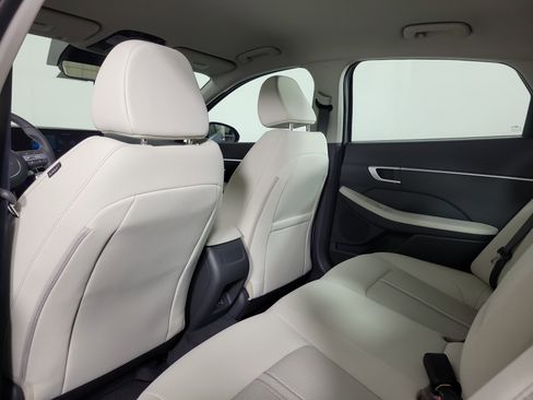 New 2026 Hyundai Sonata SEL FWD image 33