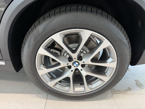 New 2026 BMW X5 xDrive50e AWD/4WD image 7