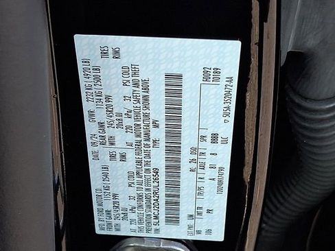 New 2024 Lincoln Corsair Reserve w/ Equipment Group 201A image 10