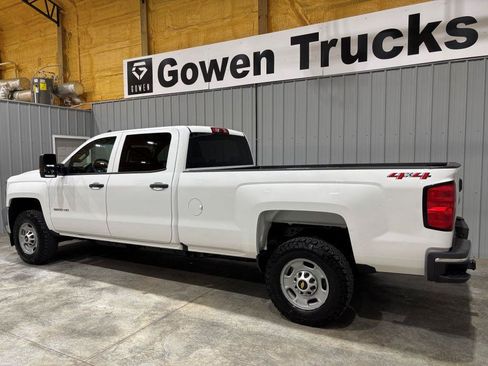 Used 2019 Chevrolet Silverado 2500 W/T AWD/4WD image 5