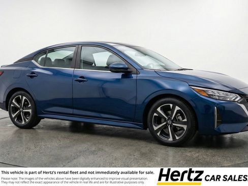Used 2025 Nissan Sentra SV image 1