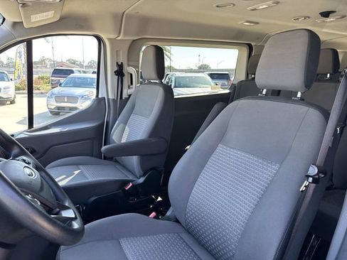 Used 2023 Ford Transit 350 XLT image 18