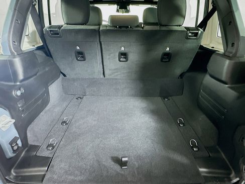 Used 2025 Jeep Wrangler Sahara AWD/4WD image 27