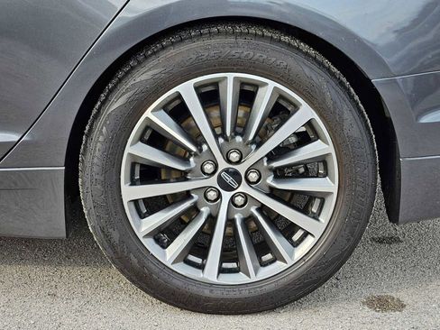 Used 2019 Lincoln MKZ Reserve image 15