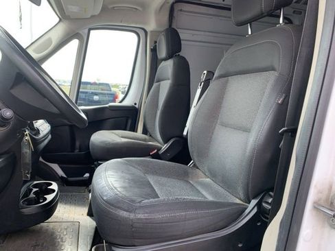 Used 2019 RAM ProMaster 2500 w/ Interior Convenience Group image 10