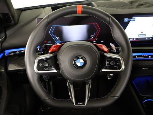Used 2025 BMW M5 Touring image 46