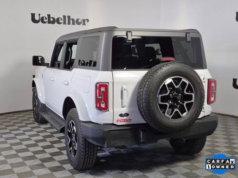 Used 2025 Ford Bronco Outer Banks image 5