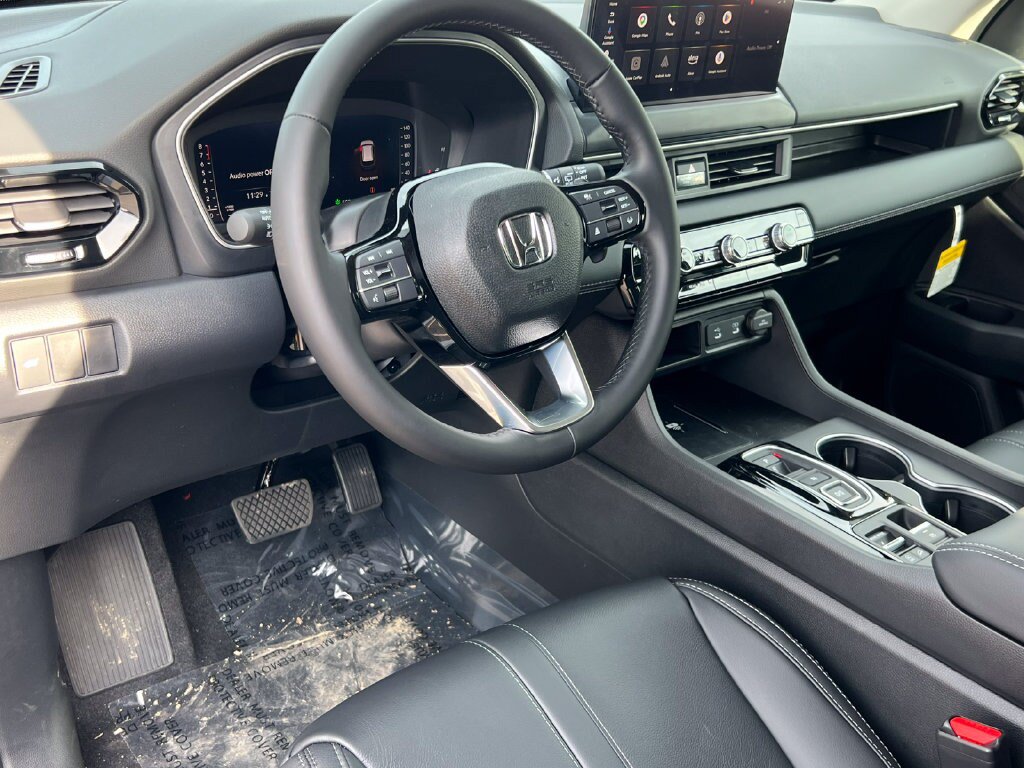 New 2026 Honda Pilot Touring image 16
