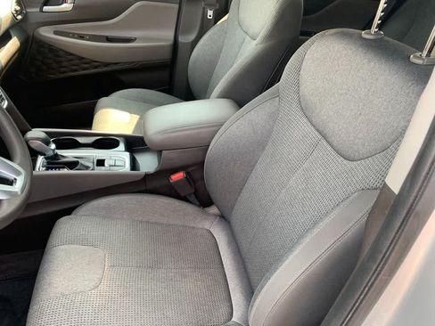 Used 2019 Hyundai Santa Fe SEL AWD/4WD image 16