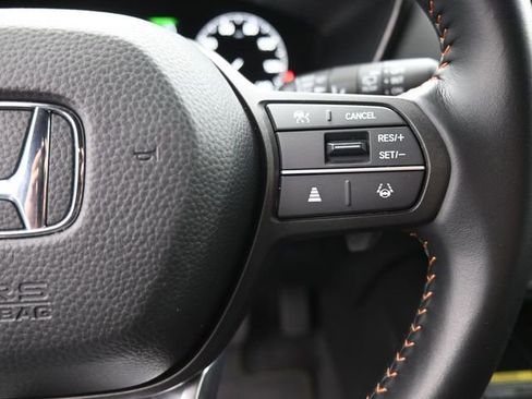 Used 2025 Honda CR-V Sport-L image 2