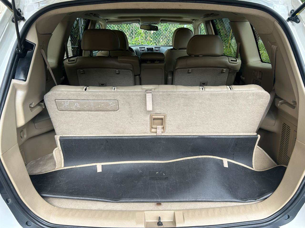 Used 2010 Toyota Highlander Limited AWD/4WD image 15