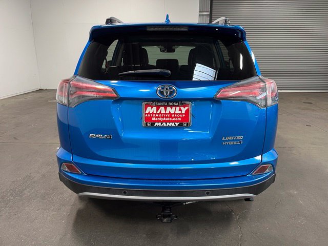 Used 2017 Toyota RAV4 Limited w/ Advanced Technology Package AWD/4WD image 4