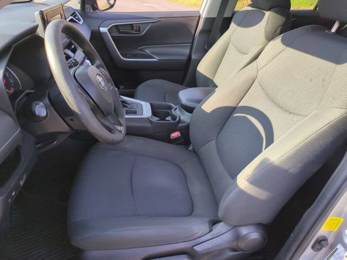 Used 2020 Toyota RAV4 LE w/ All Weather Liner Package AWD/4WD image 14