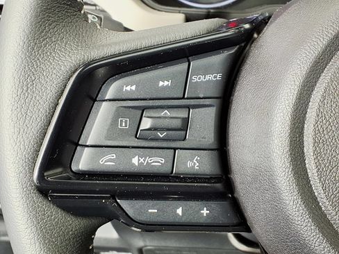 Used 2025 Subaru Forester Premium w/ Convenience Package #1 AWD/4WD image 16