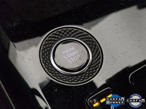 Certified 2024 Kia Niro EX Touring image 34