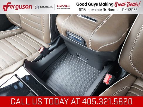 New 2026 GMC Yukon Denali Ultimate AWD/4WD image 39