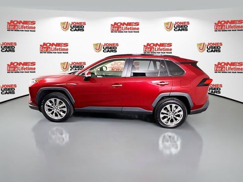 Certified 2021 Toyota RAV4 Limited AWD/4WD image 16