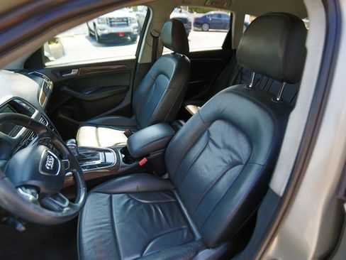 Used 2014 Audi Q5 2.0T Premium AWD/4WD image 5