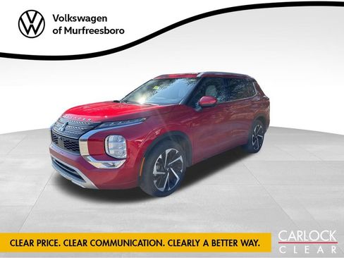 Used 2023 Mitsubishi Outlander SEL image 1