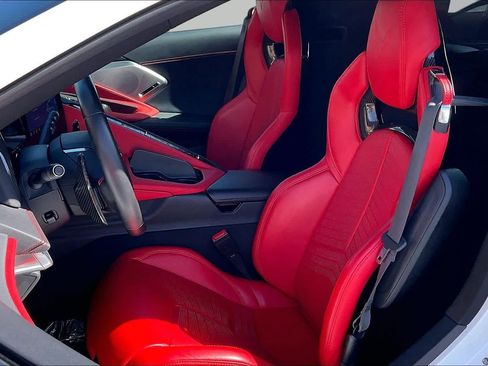 Certified 2021 Chevrolet Corvette Stingray Preferred Cpe w/ Engine Appearance Package RWD image 25