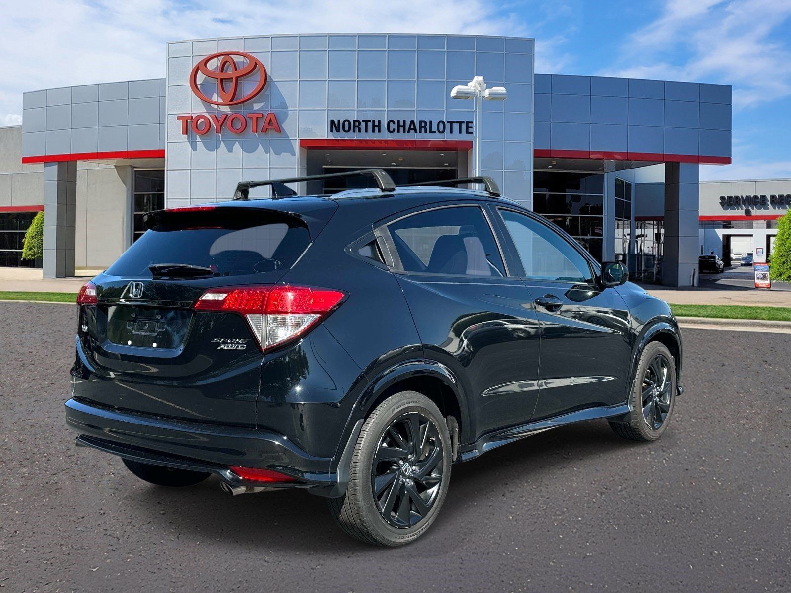 Used 2022 Honda HR-V Sport image 6