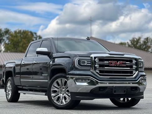 Used 2018 GMC Sierra 1500 SLT AWD/4WD image 3