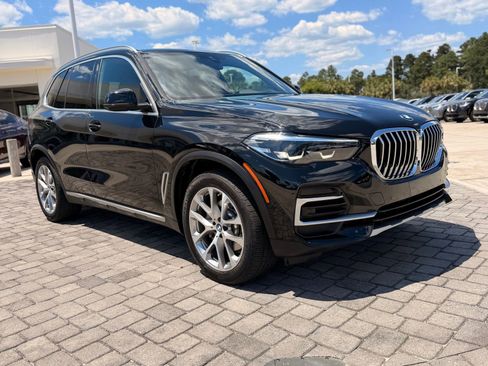 Used 2022 BMW X5 xDrive40i w/ Premium Package AWD/4WD image 7