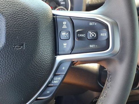 Certified 2026 RAM 2500 Big Horn AWD/4WD image 8