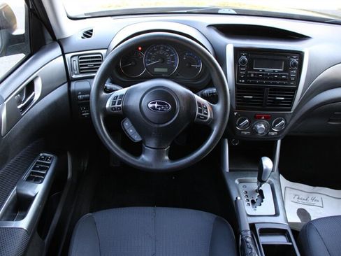 Used 2011 Subaru Forester 2.5X Premium w/ All-Weather Pkg image 17