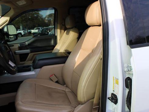 Used 2017 Ford F250 Lariat w/ Lariat Value Package image 21