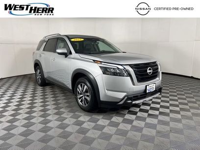 Certified 2025 Nissan Pathfinder SL