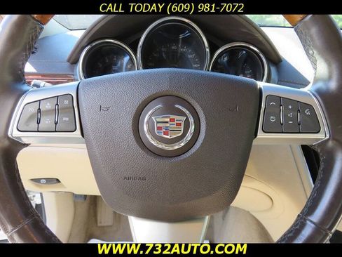 Used 2010 Cadillac CTS Luxury RWD image 31