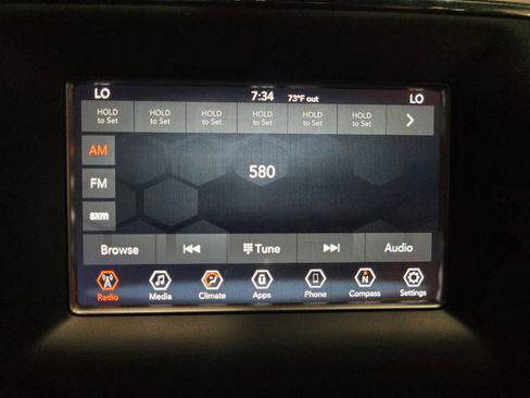 Used 2019 Jeep Grand Cherokee Laredo AWD/4WD image 25