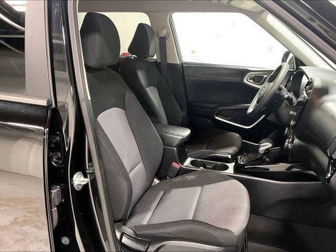 Used 2023 Kia Soul S image 10