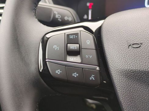 New 2026 Ford Escape SE image 21