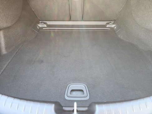 Certified 2024 Mercedes-Benz CLE 300 4MATIC Coupe image 31